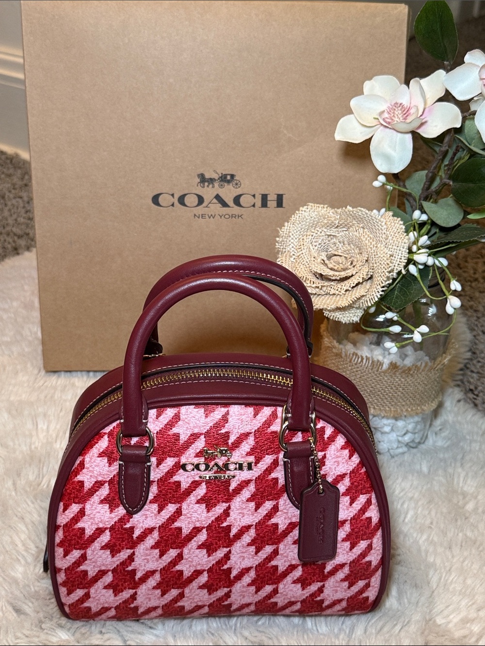 ✨NWT COACH Red Houndstooth Dome Satchel Bag✨ - Picture 12 of 12